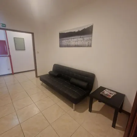 Padre Cruz Hotel 2*