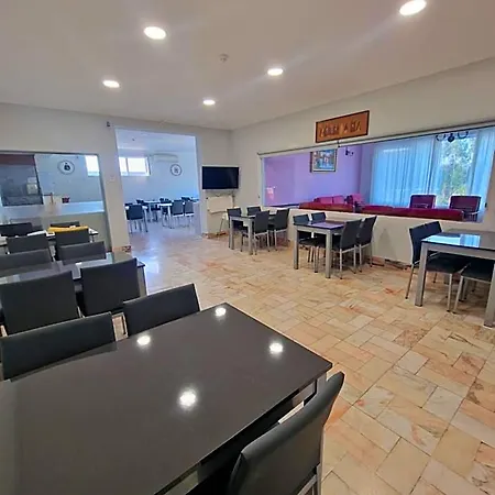 Padre Cruz Hotel Valenca