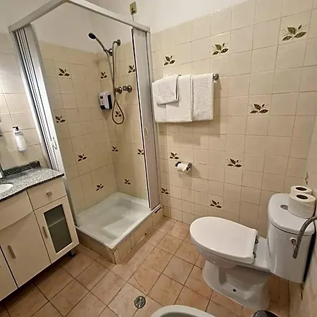 Padre Cruz Otel 2*